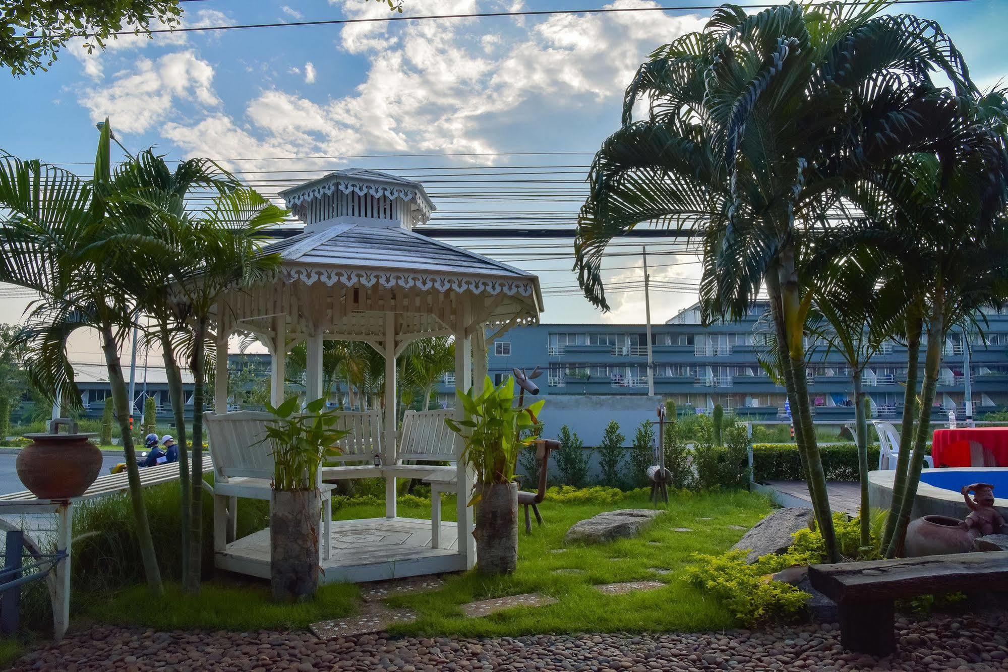 Season Palace Huahin Hotel Ча-Ам Экстерьер фото