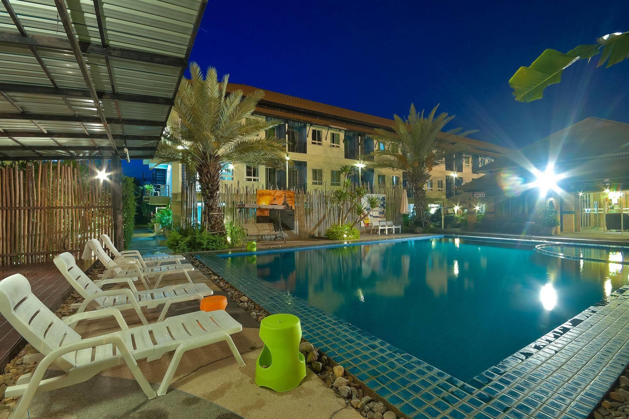 Season Palace Huahin Hotel Ча-Ам Экстерьер фото